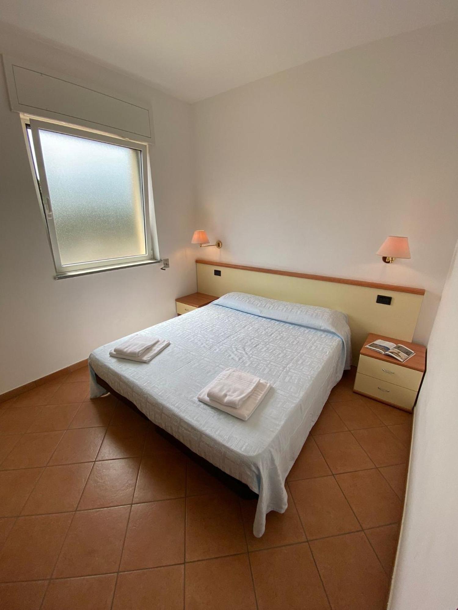 קסטלנטה מרינה Jonio Vacanze Residence מראה חיצוני תמונה